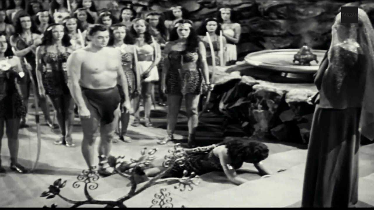 Tarzán y las Amazonas ( 1945 ) - Doblaje Latino