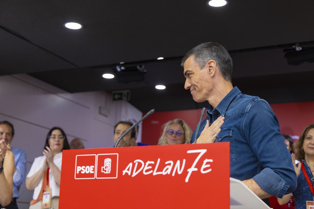 Firma Carlos Cuesta. Comité Federal a la búlgara