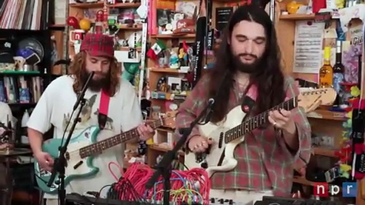 Wet Leg's Must-See Tiny Desk Concert 🎶