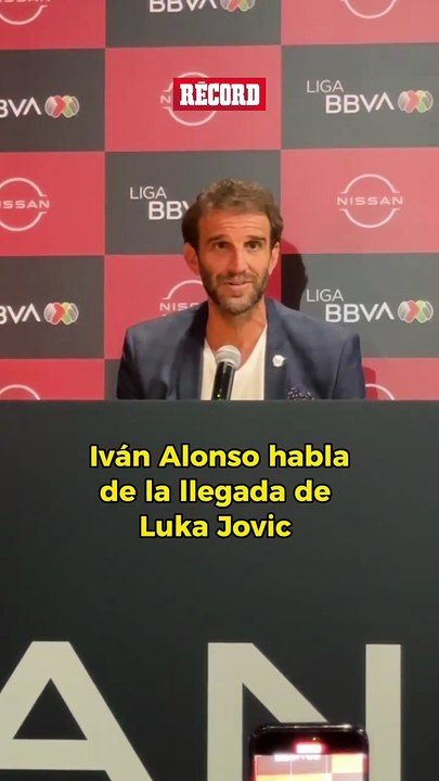 OJITOOOOO, CEMENTEROS¿Luka Jovic se acerca a La Noria Atención a las palabras de Iván Alonso.“Es