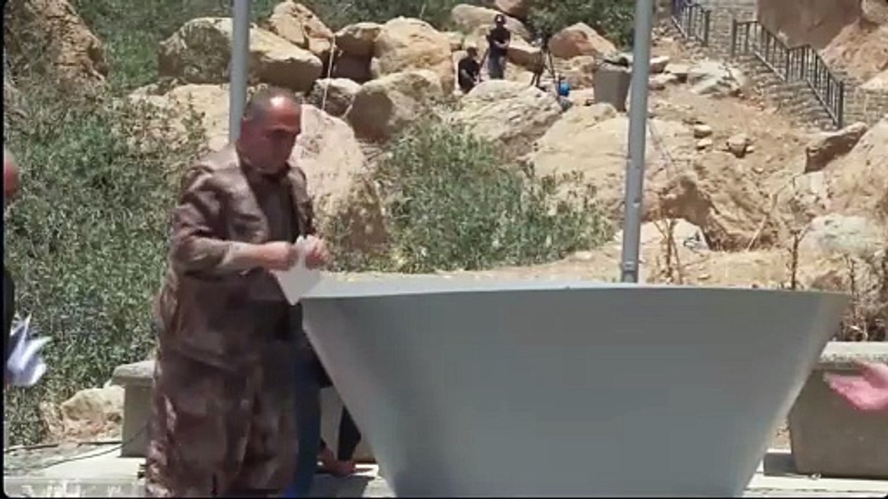 PKK silahları bıraktı! İşte ilk görüntüler