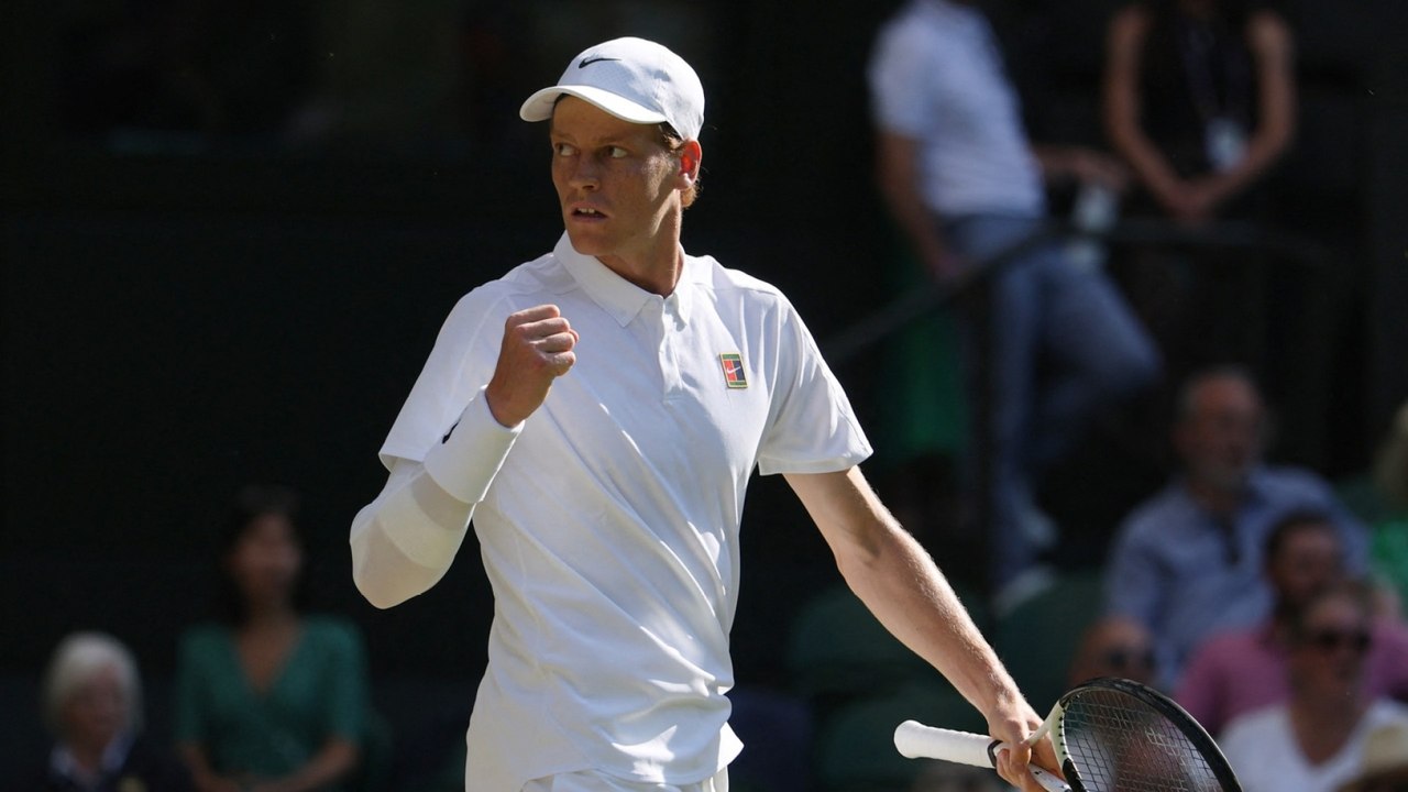 Wimbledon : Sinner élimine Djokovic et rejoint Alcaraz