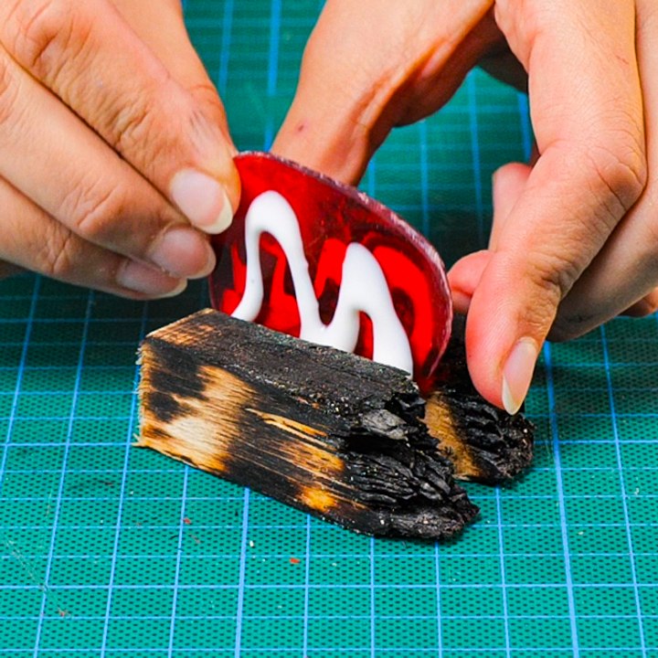 Handcrafted Wooden Ring  💍