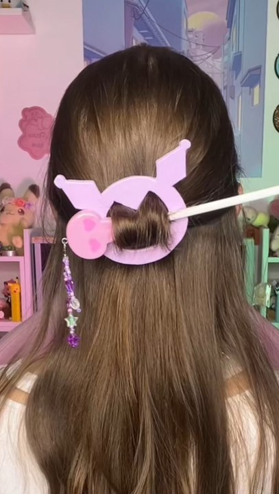 DIY clay Kuromi hair pin 🤍