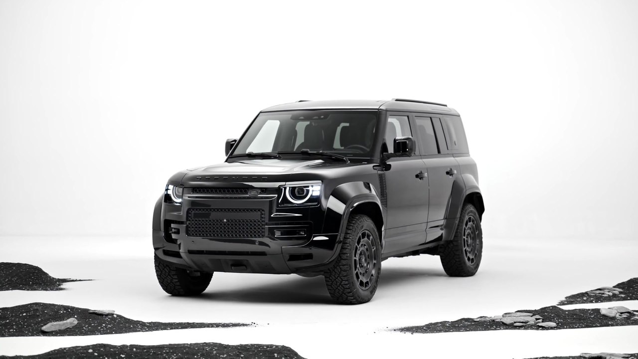 Einführung des Range Rover SV Black - Neue Maßstäbe bei Audiosensorik und markante neue Designdetails für den Luxus-SUV