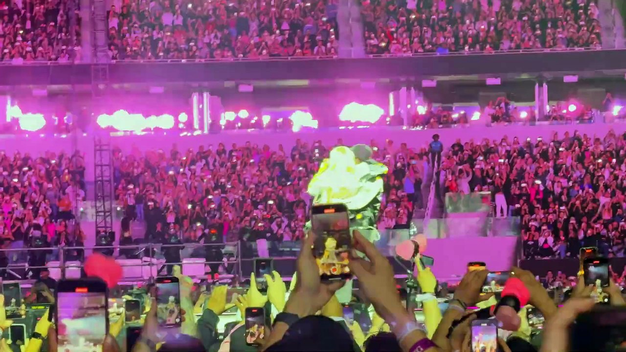 ROSÉ & BRUNO MARS Surprise  APT  Performance in BLACKPINK DEADLINE World Tour LA! 4K Fancam