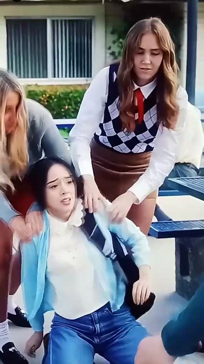 My Childhood Sweetheart Is Hot (1)