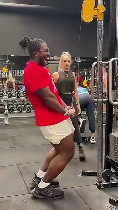 How to IMPRESS A GUY in the GYM ✅💁🏻