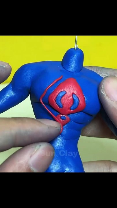 Sculpting SPIDER-MAN 2099 -  Spider-Man