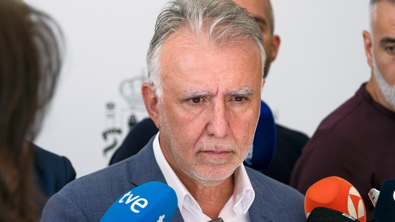 Ángel Víctor Torres: "Ángel Batalla ha dimitido porque es lo mejor ante las publicaciones sobre él"