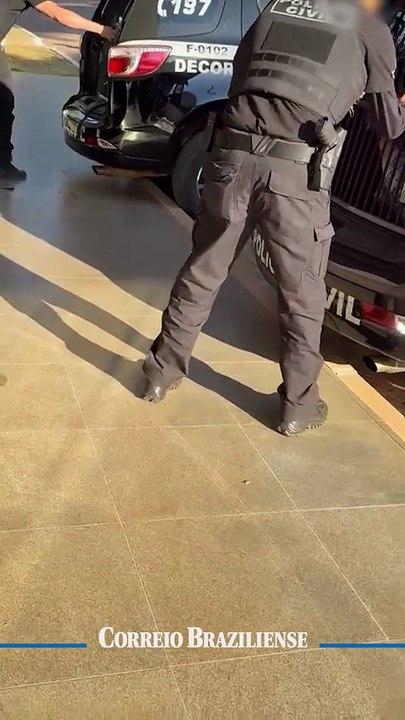 Tio da ex-primeira dama Michelle Bolsonaro é preso por posse de conteúdo pornográfico infantil