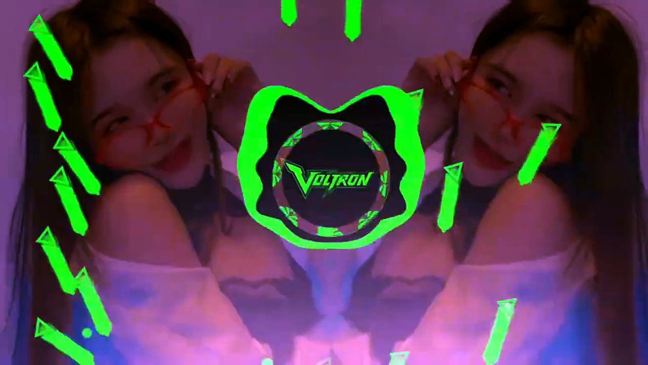 DJ TIKTOK TERBARU 2025 DJ CAMPURAN  LAGU TERBARU 2025