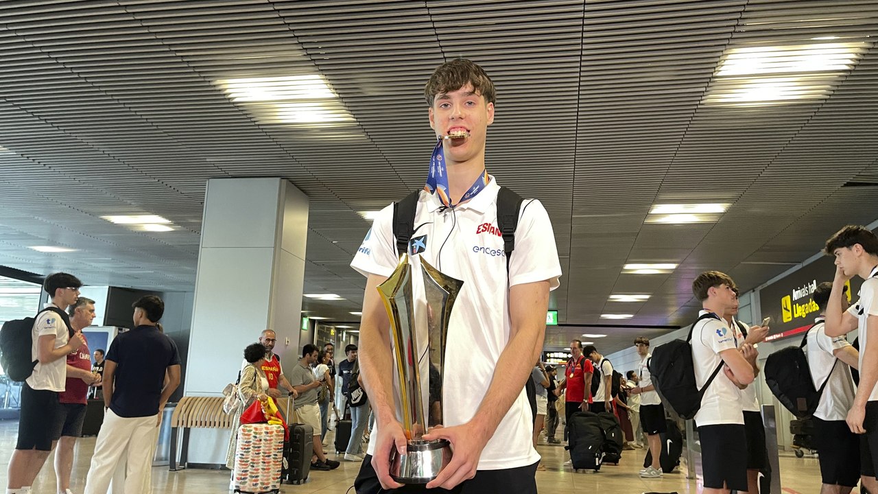 Guillermo del Pino, el héroe de la Selección U18 campeona de baloncesto en Serbia