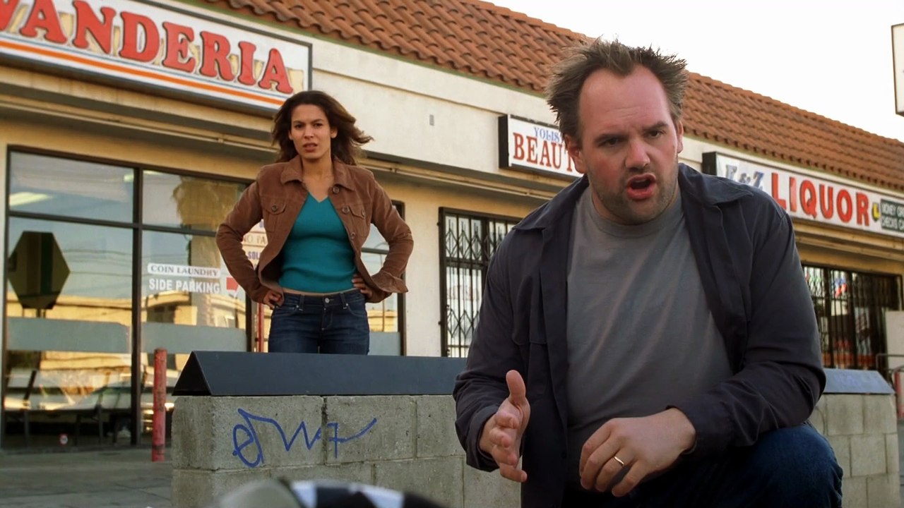 Me llamo Earl T2 - C14 Encerre a un hombre en un camion