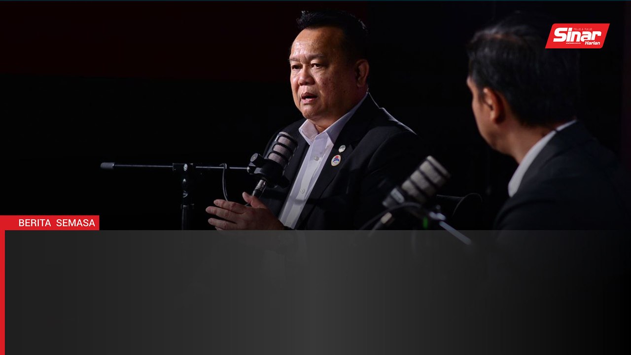 "Datuk Seri Fadillah boleh jadi PM, dia layak" -  Alexander