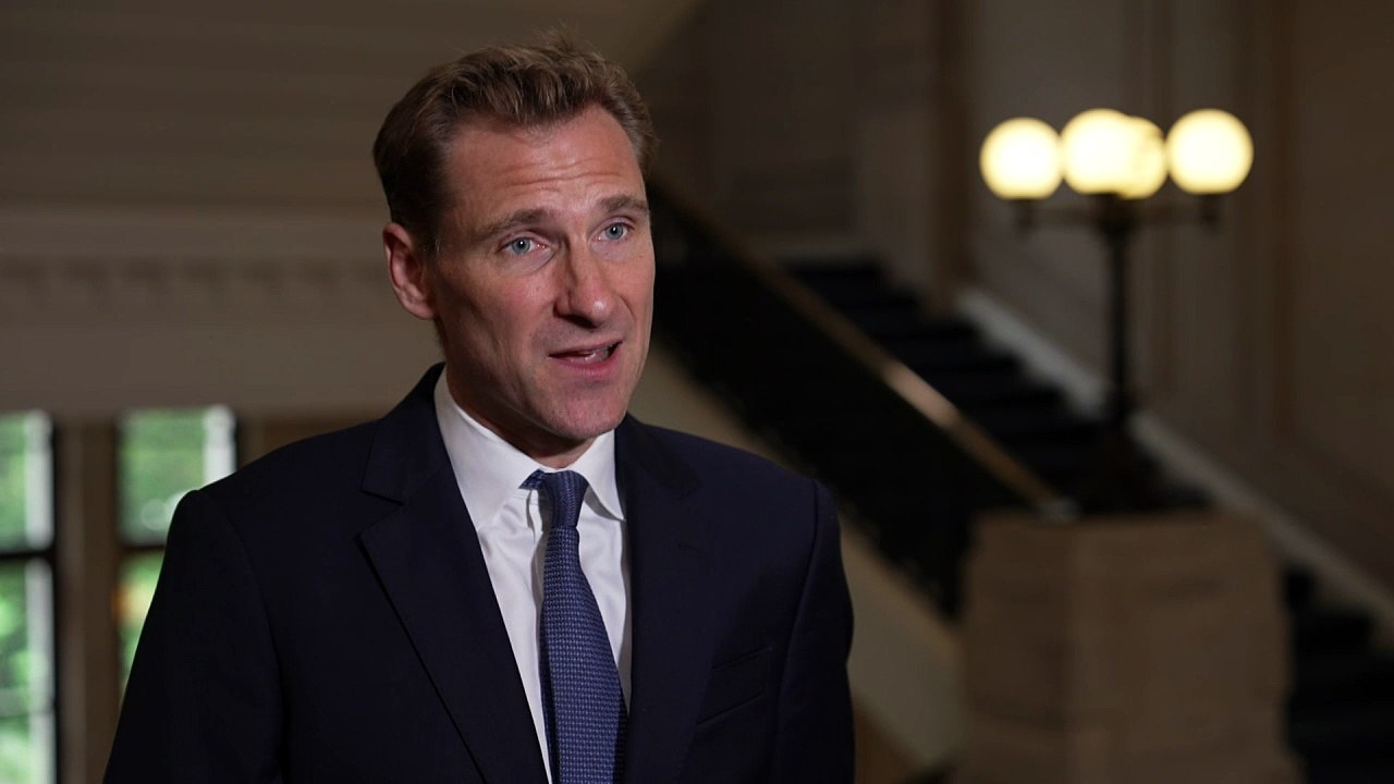 Philp slams China's plans for 'super-embassy' in London