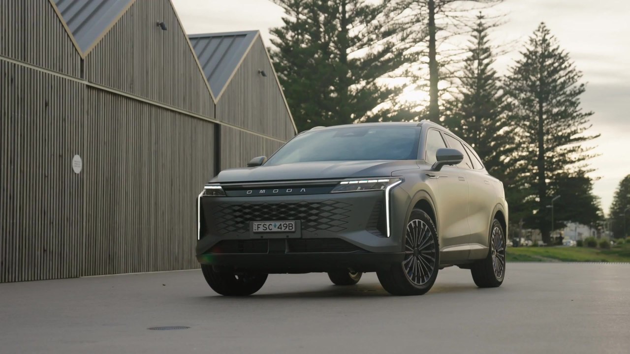Discover the Stunning New OMODA 9 SHS: The Ultimate Luxury Hybrid SUV 🚘