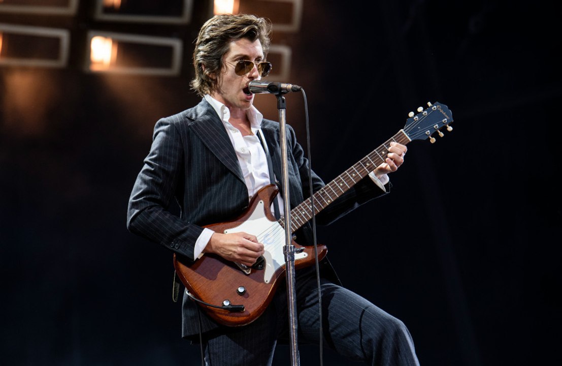 アークティック・モンキーズ、カムバックを準備中？