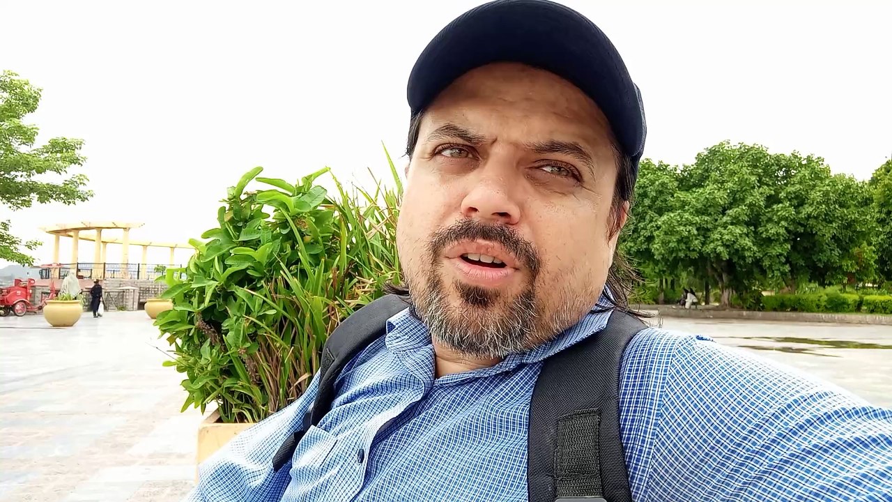 Travel Vlog lake view