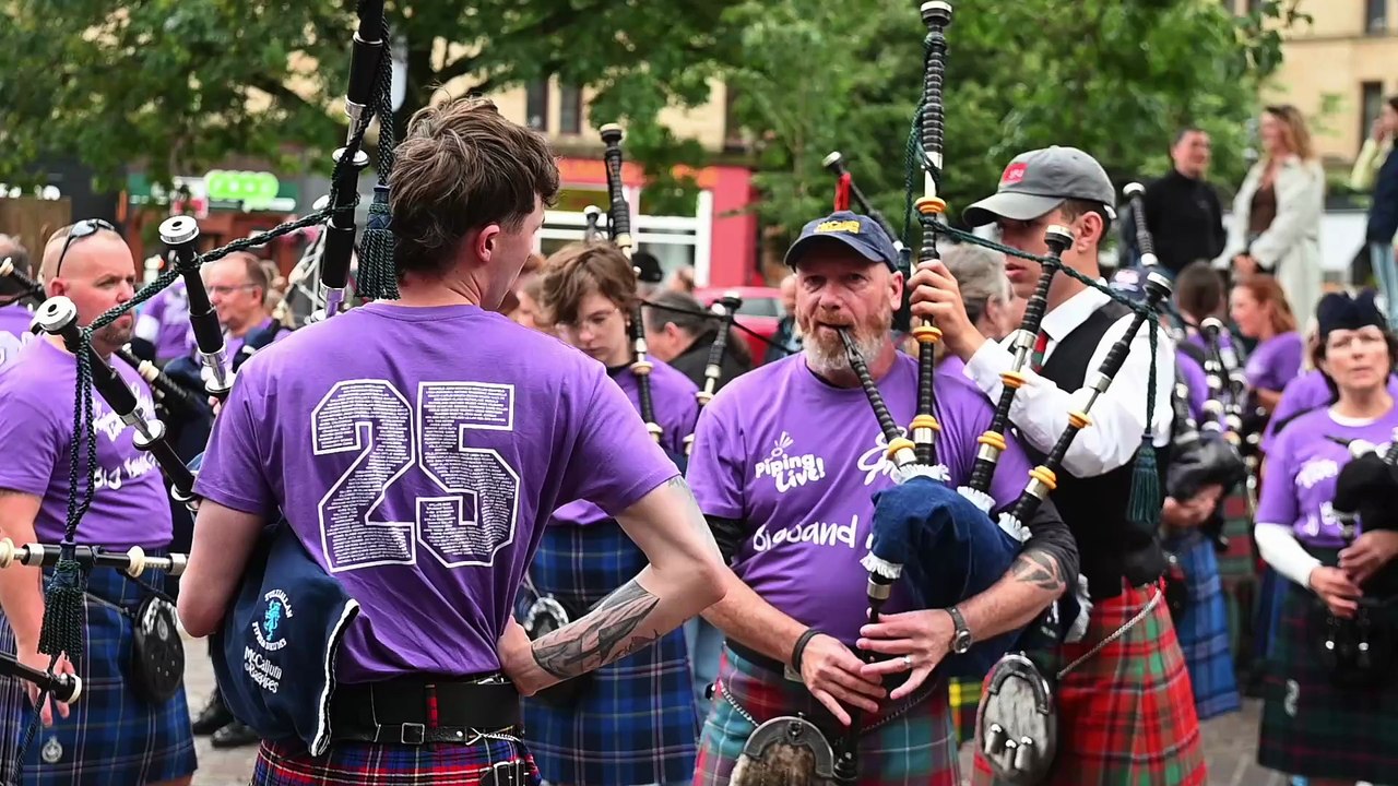 Piping Live! Big Band parade 2025