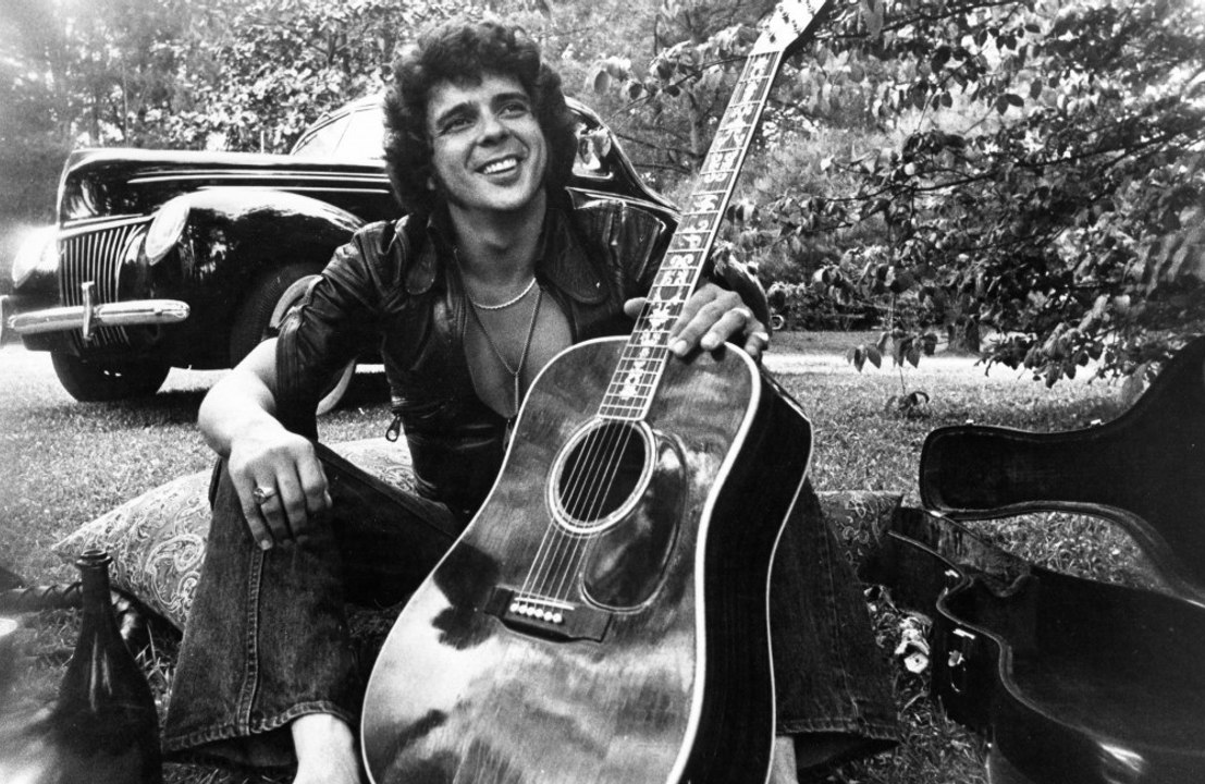 デレク・アンド・ザ・ドミノス共同創設者のボビー・ウィットロックが死去、享年77歳