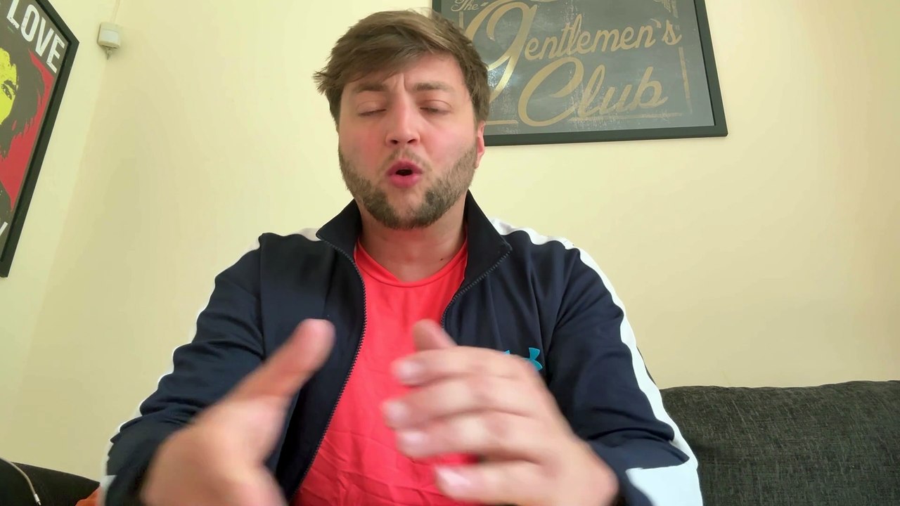 How does Alexander Isak get back into the Newcastle United good books?