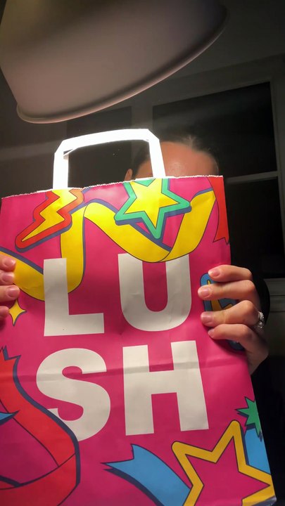 Unboxing — Lush