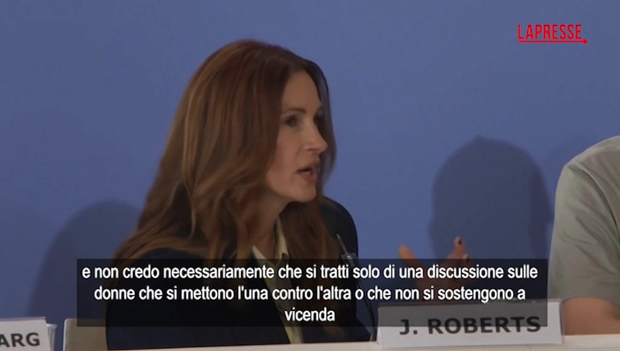 Mostra del Cinema di Venezia, Julia Roberts su 'After the Hunt' : "Volevamo che il film facesse discutere"