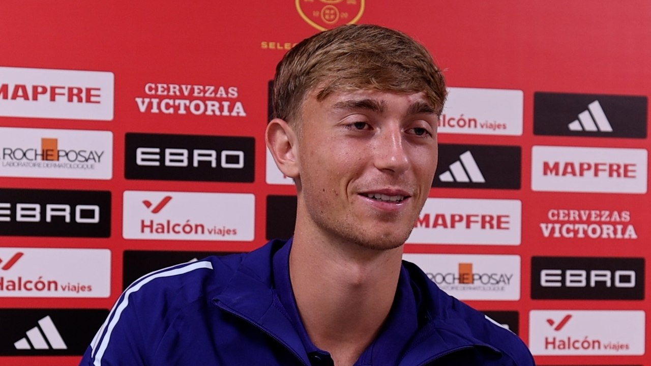 La curiosa pregunta del Padre de Huijsen a Huijsen