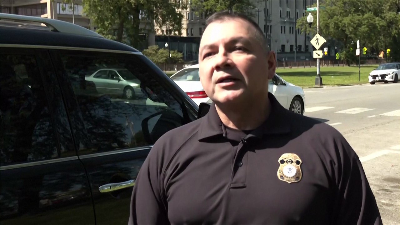Trump administration launches ICE crackdown in Chicago