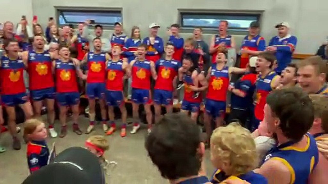 Marong team song after winning 2025 LVFNL premiership.