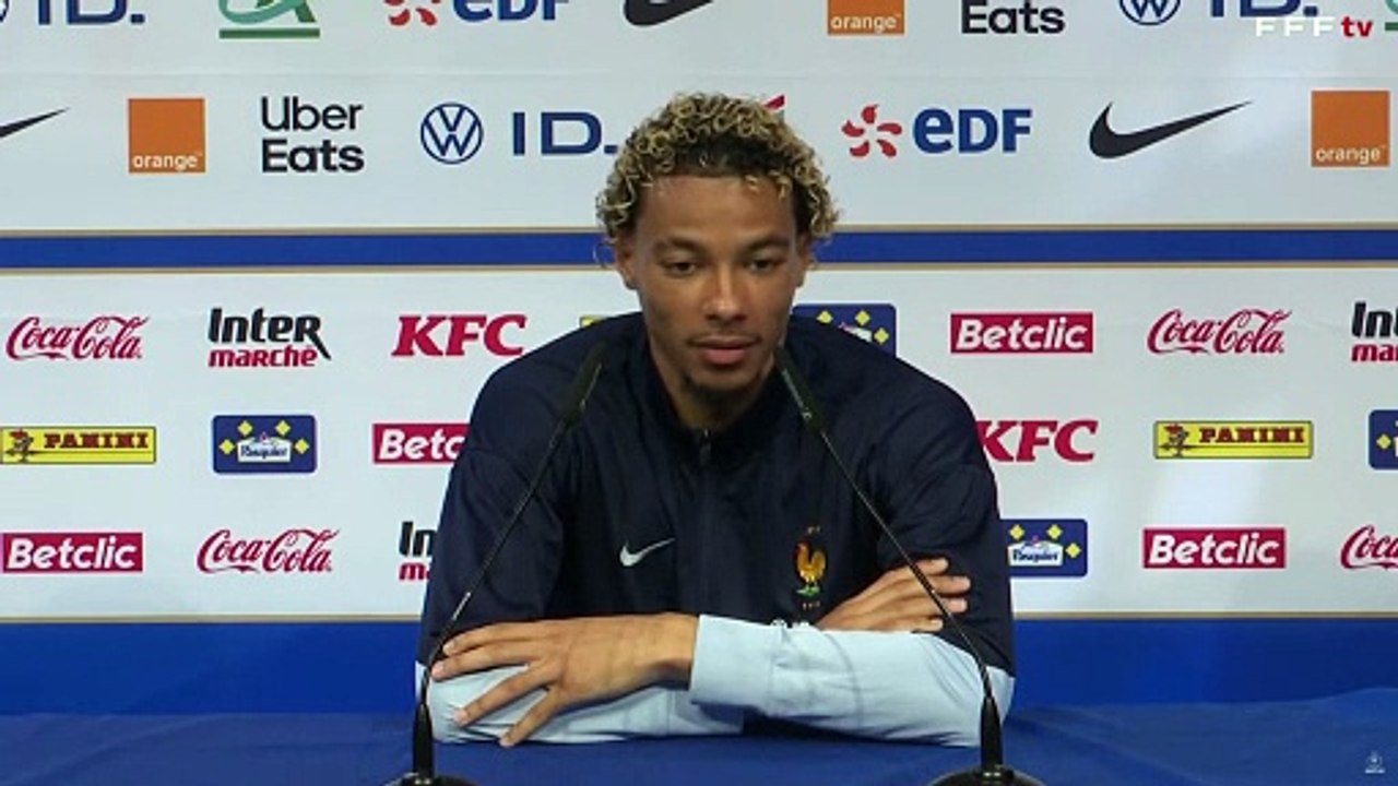 Hugo Ekitiké revient sur son passage au PSG