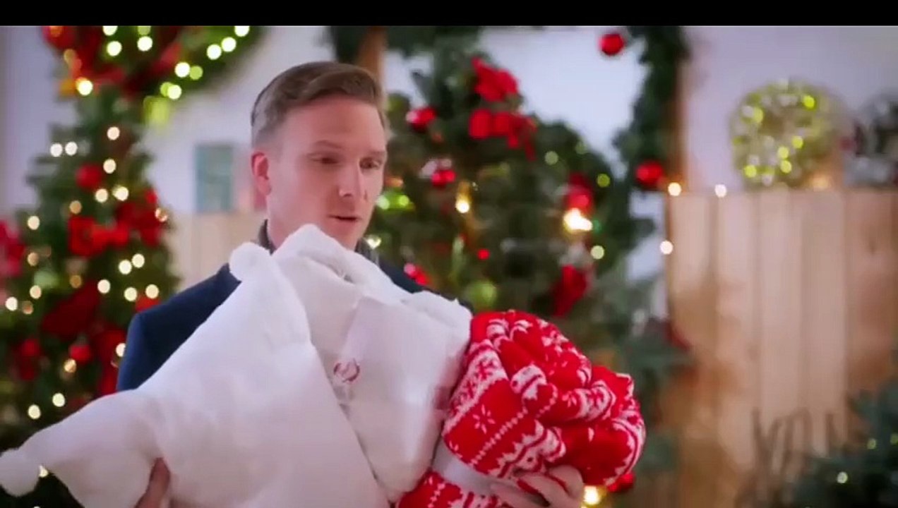 Wedding Every Weekend 2025 & More: Must-Watch Hallmark Holiday & Romance Films 🎬