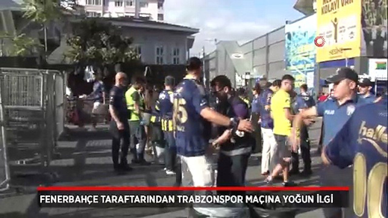 Fenerbahçe Taraftarı Trabzonspor Maçına Coşkulu Katılım 🎉