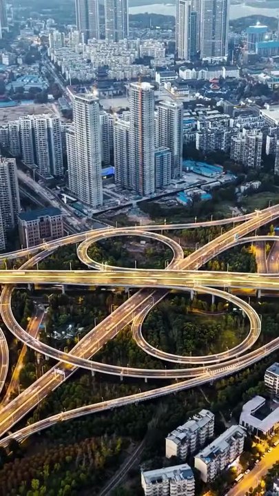 Kayla slowly fell in love with her husband who strived for perfection.