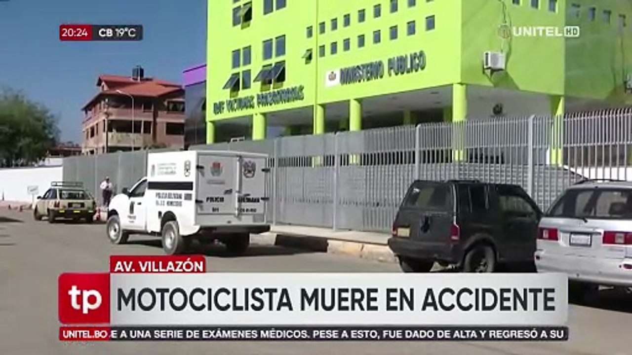 Motociclista fallece tras impactar contra los divisores de una avenida en Cochabamba