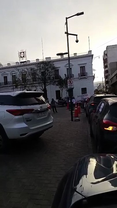 Bocinazo de docentes del nivel superior