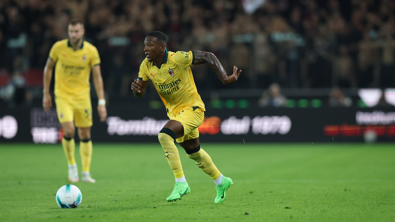 Estupiñan: "Great game, we're happy"