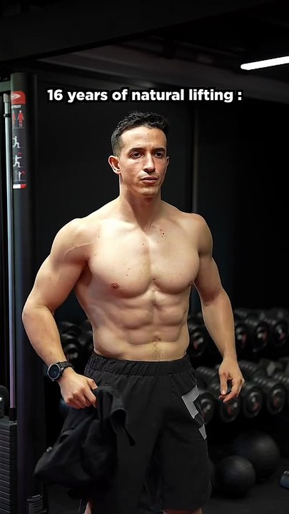 16 years of natural lifting Tibo Inshape