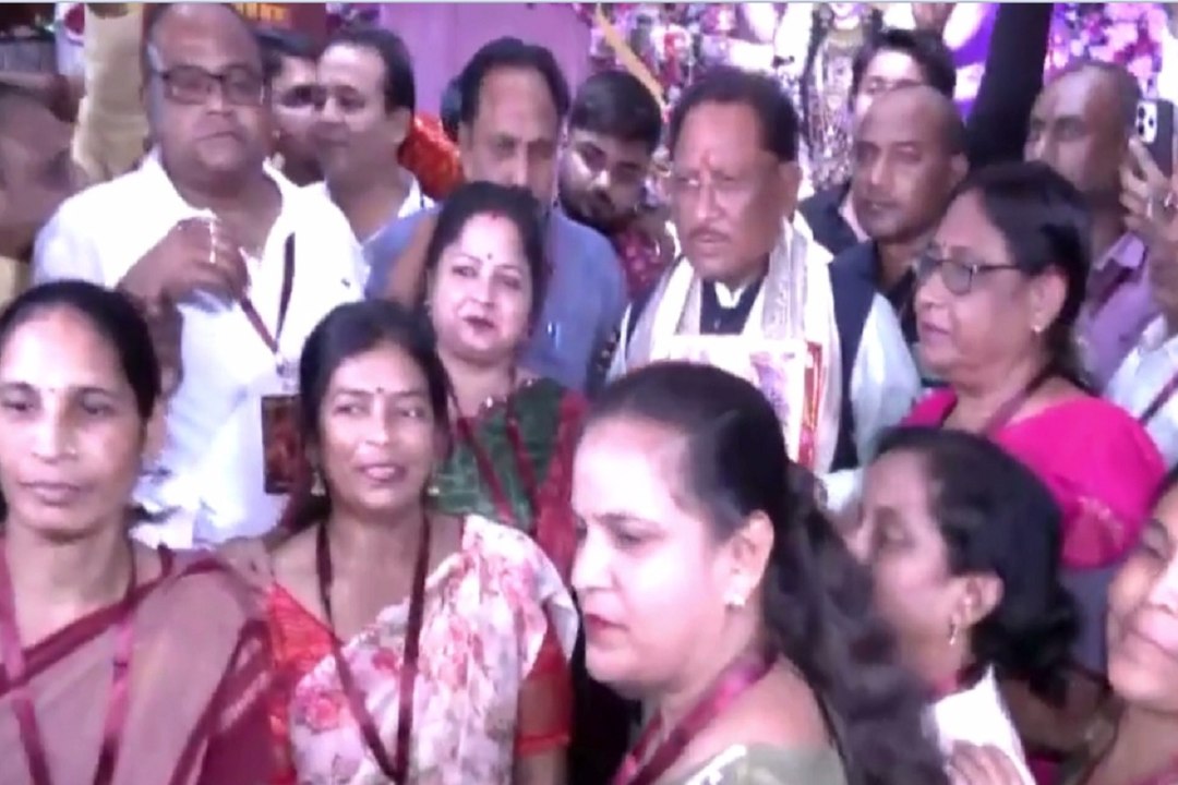 GST Bachat Utsav: छत्तीसगढ़ के सीएम साय जीएसटी बचत उत्सव में पैदल निकले बाजार