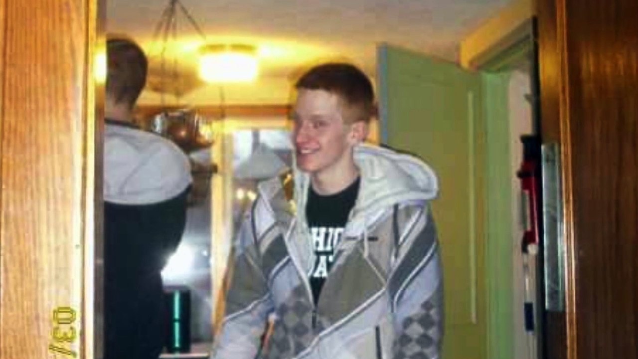 A Body in the Basement S02E06 Can't Find Her