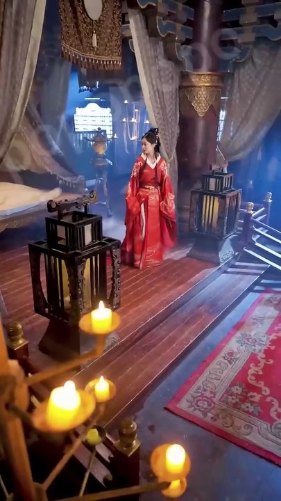 He Woke Up in a Harem Pregnant—And the Baby Daddy Might Be His Modern-Day Best Friend?! 💥👑