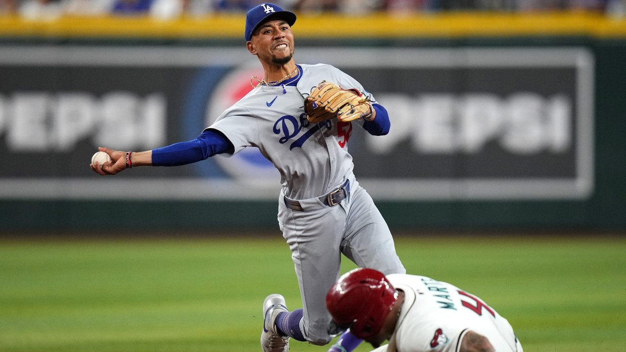 Dodgers vs. Diamondbacks Preview: Playoff Implications on Line