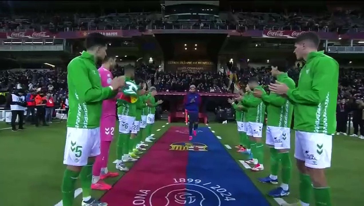 Barcelona Dominates Real Betis with Early Gavi Goal ⚽