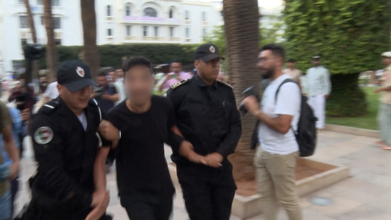 Au Maroc, des dizaines de jeunes manifestants interpellés après l'appel du collectif  « GenZ 212 »