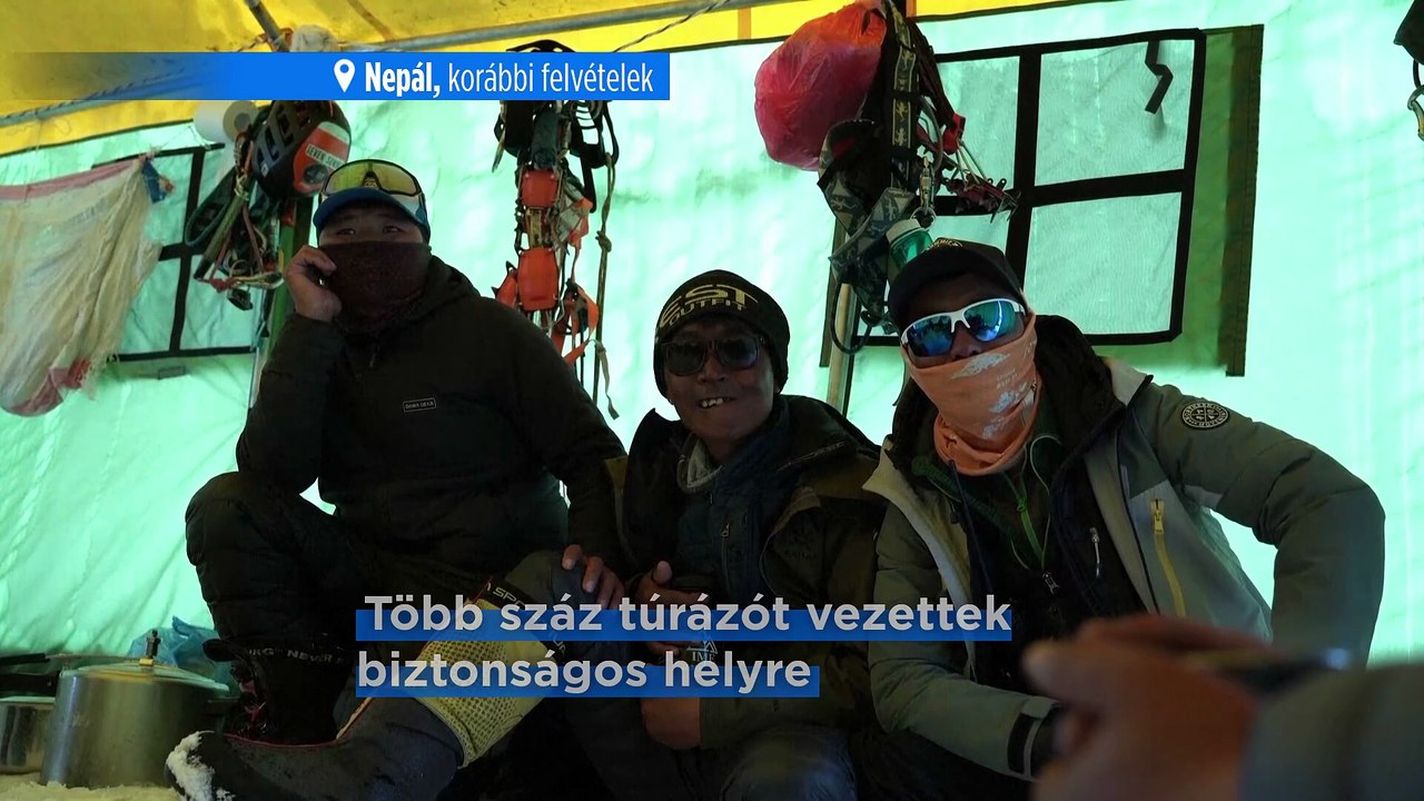 Túrázókat mentettek ki a Mount Everest völgyéből