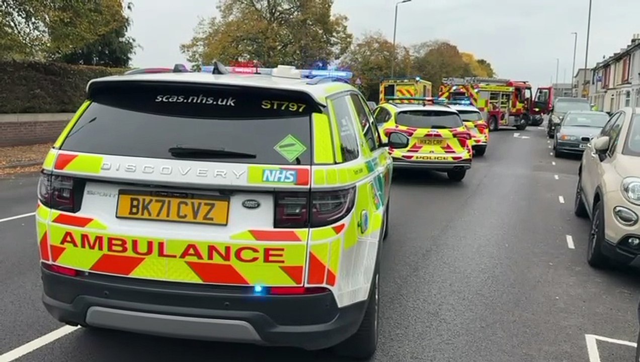 Overturned car in Eastern Road sparks police response