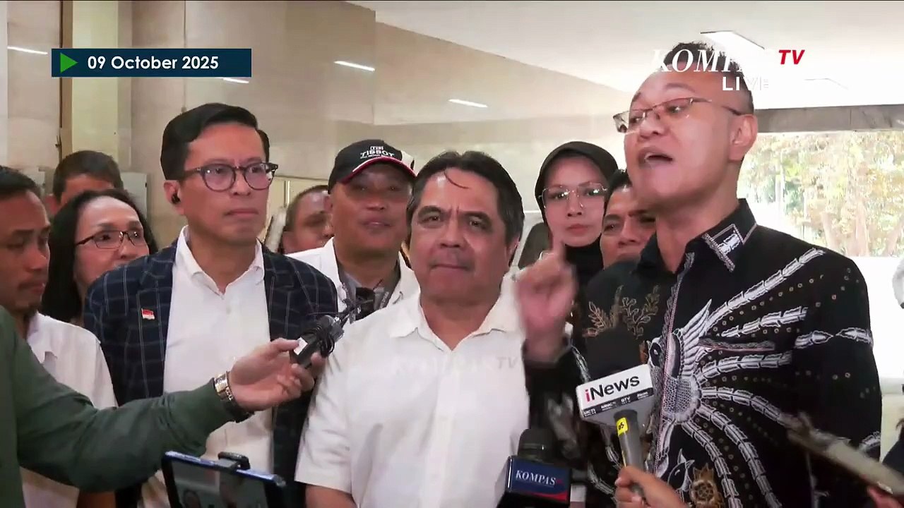 Tegas! Relawan Jokowi Ancam Propamkan Polda Metro Jaya Jika Roy Suryo Cs Belum Tersangka