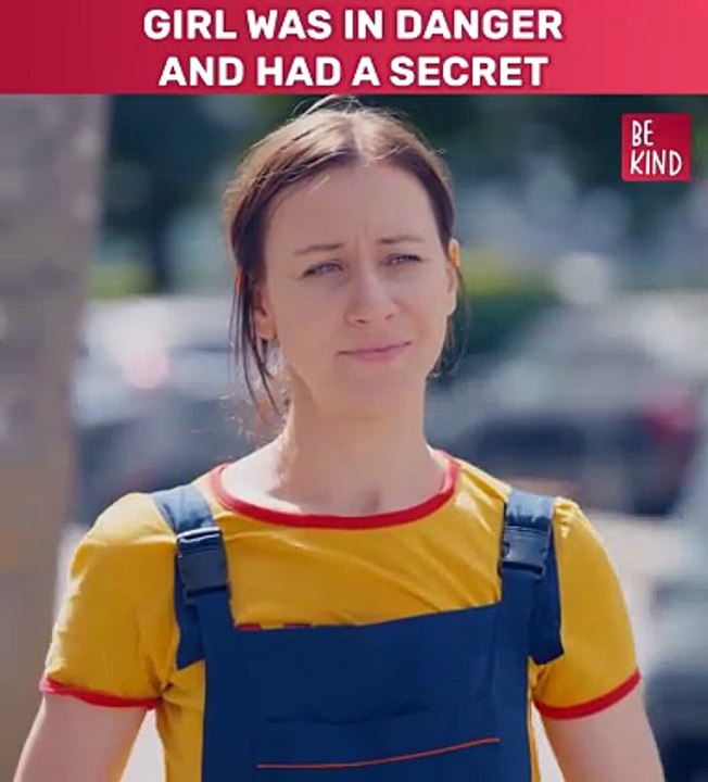 Woman in danger and had a secret 💯