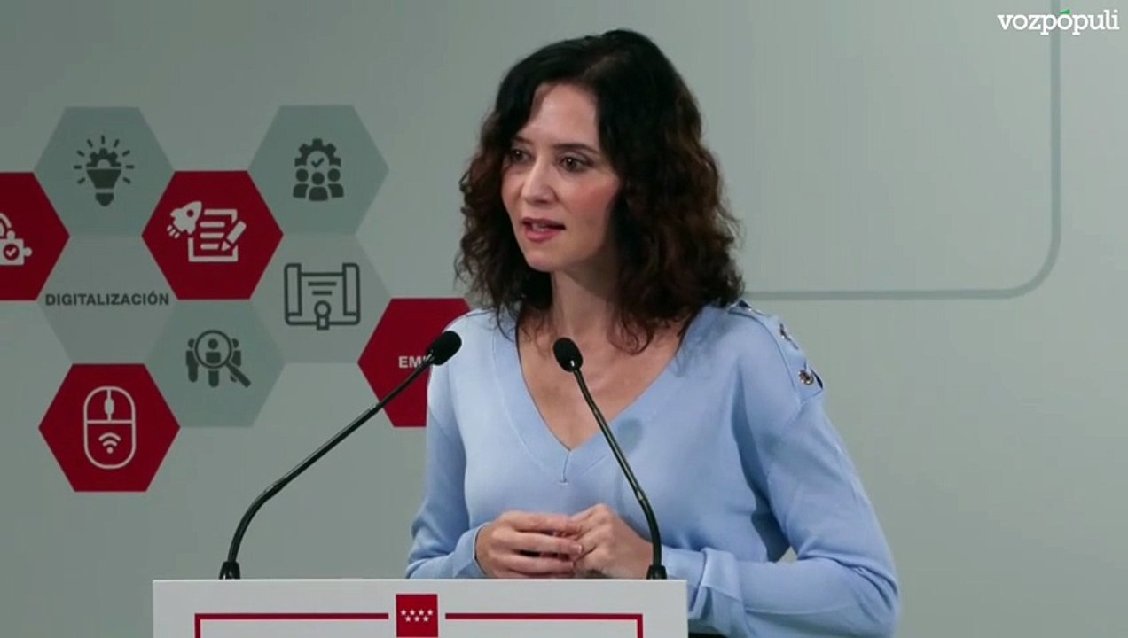 Ayuso defiende a M.A.R